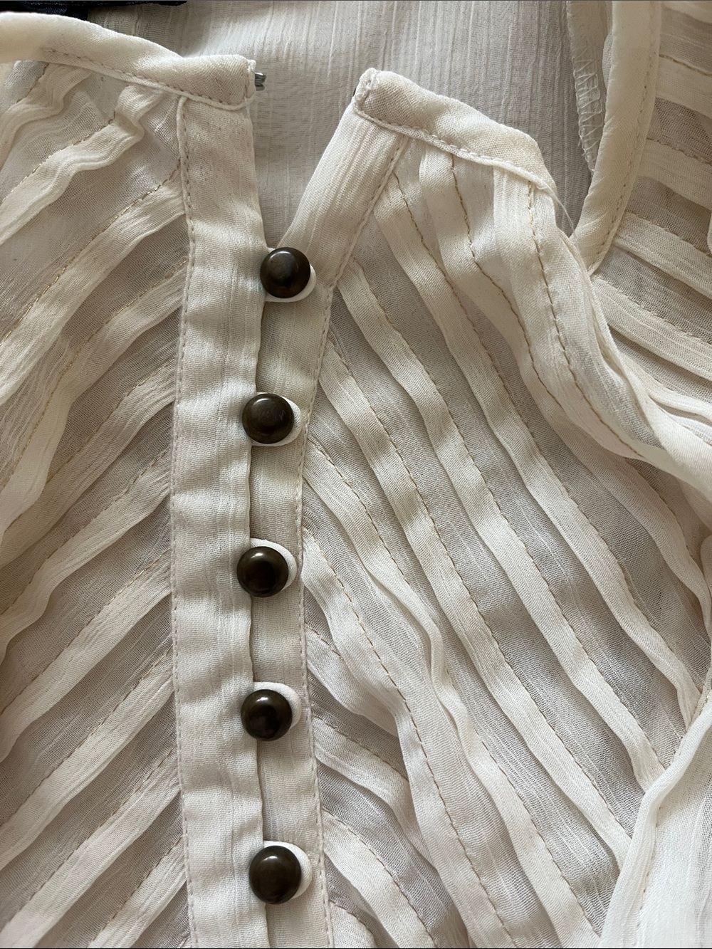 Women’s Rampage Blouse - Picture 11 of 12